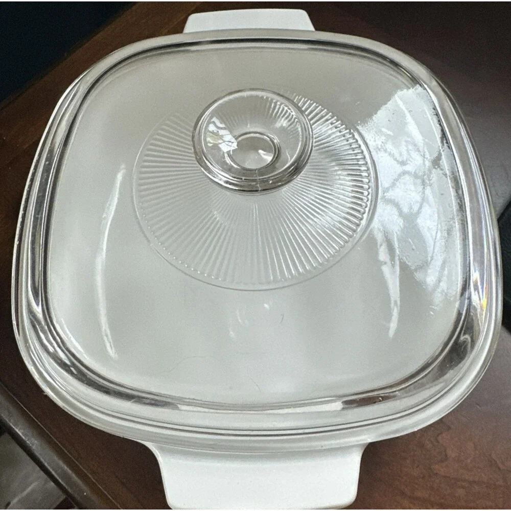 VTG Pyrex 2qt Cornflower A-2-B Casserole with Lid A9C